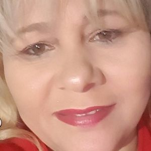 Meet your Posher, Rosalba